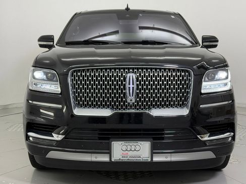 Used 2019 Lincoln Navigator Reserve image 6