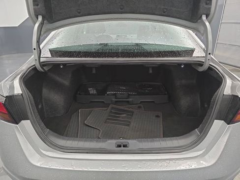 Used 2023 Nissan Altima 2.5 SR image 40