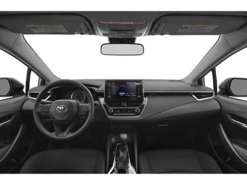 Used 2021 Toyota Corolla LE FWD image 4
