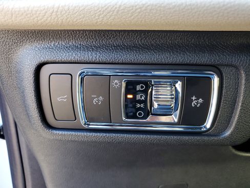 New 2026 Lincoln Corsair Reserve w/ Jet Appearance Package image 14