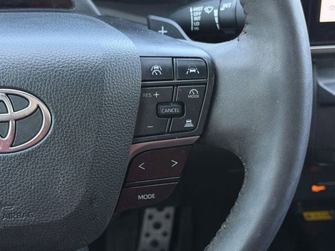 Used 2025 Toyota Camry XSE w/ Premium Plus Package image 15