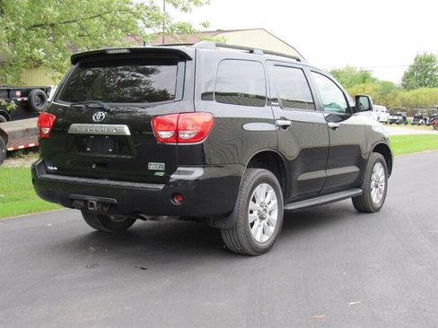 Used 2016 Toyota Sequoia Platinum AWD/4WD image 6