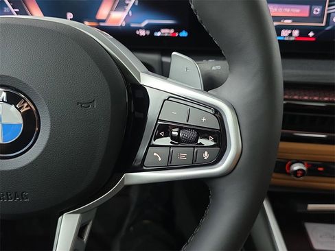 New 2026 BMW 330i xDrive Sedan w/ M Sport Package image 18