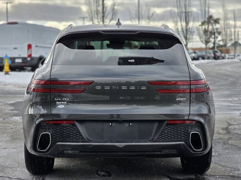 Used 2025 Genesis GV70 2.5T image 9