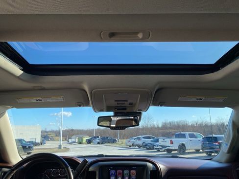 Certified 2015 Chevrolet Silverado 1500 High Country w/ High Country Premium Package image 24