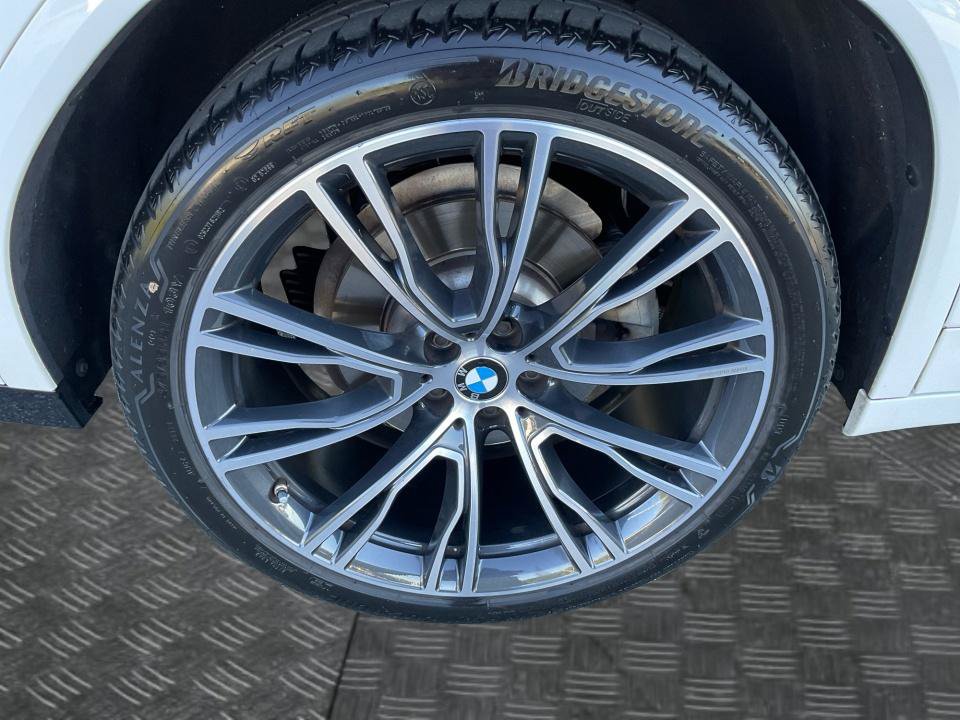 Used 2025 BMW X4 xDrive30i w/ Premium Package AWD/4WD image 23