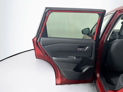 Used 2026 Nissan Rogue SV image 26