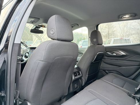 Used 2022 GMC Terrain SLE w/ Driver Convenience Package image 29