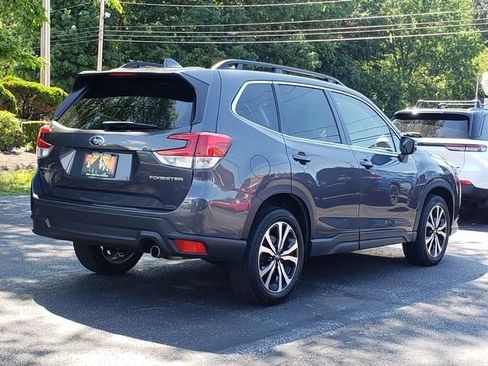 Certified 2023 Subaru Forester Limited AWD/4WD image 3
