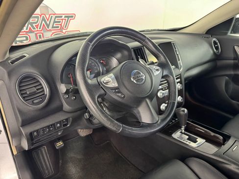 Used 2014 Nissan Maxima 3.5 SV w/ Premium Package image 10
