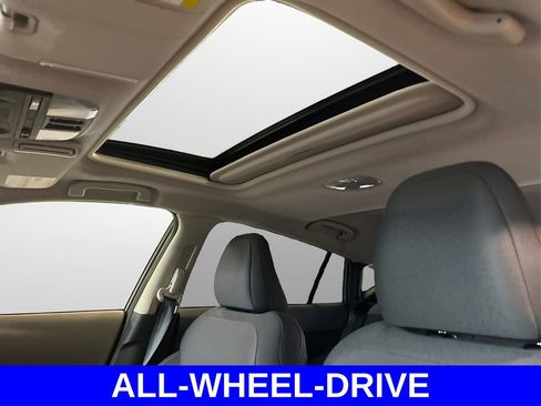 Certified 2025 Subaru Crosstrek 2.5i Premium image 22