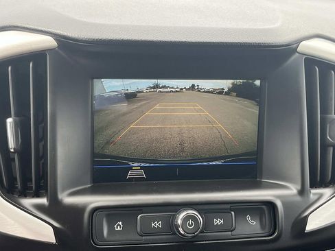 Used 2019 GMC Terrain SLE w/ LPO, Floor Liner Package image 21