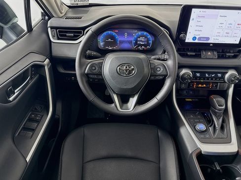 Used 2023 Toyota RAV4 Limited AWD/4WD image 26