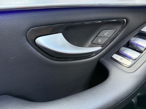 Certified 2022 Mercedes-Benz GLC 300 image 27