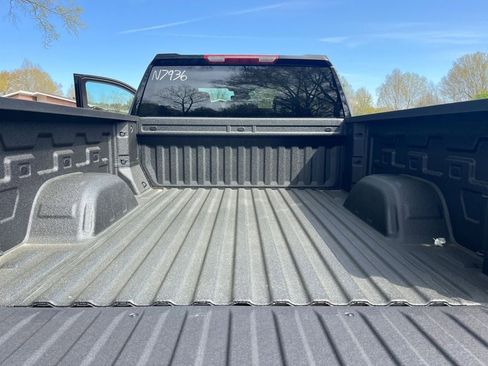 Used 2025 GMC Sierra 1500 Pro w/ Graphite Edition image 25