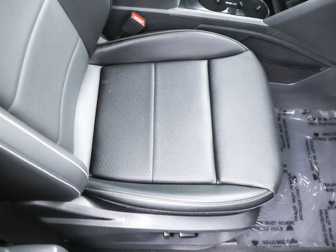 Certified 2023 Volkswagen Atlas SEL image 32