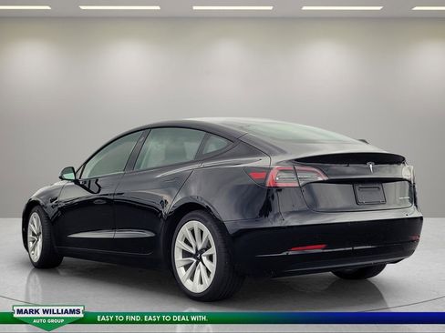 Used 2022 Tesla Model 3 Long Range AWD/4WD image 6