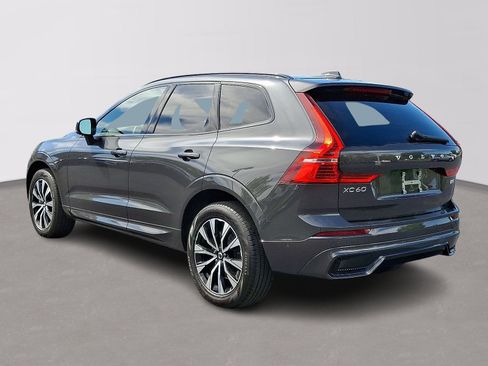 Used 2024 Volvo XC60 B5 Plus AWD/4WD image 6