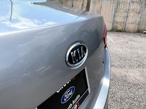 Used 2012 Kia Optima LX FWD image 31