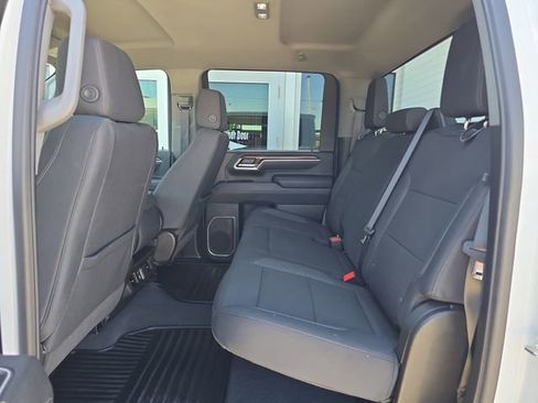 Certified 2025 Chevrolet Silverado 2500 LT w/ Convenience Package image 15