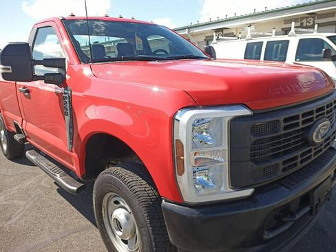 Used 2024 Ford F250 XL w/ FX4 Off-Road Package image 3