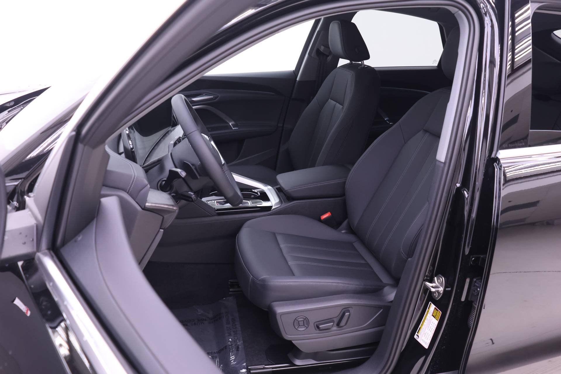 New 2026 Audi Q5 Premium AWD/4WD image 7