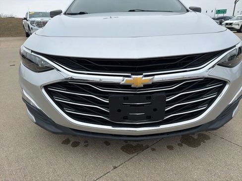 Used 2019 Chevrolet Malibu LS w/ LPO, Convenience Package 1 image 11