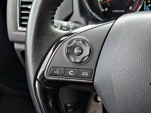 Used 2024 Mitsubishi Outlander Sport SE AWD/4WD image 21