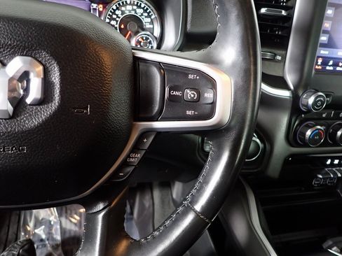 Used 2021 RAM 1500 Big Horn image 24