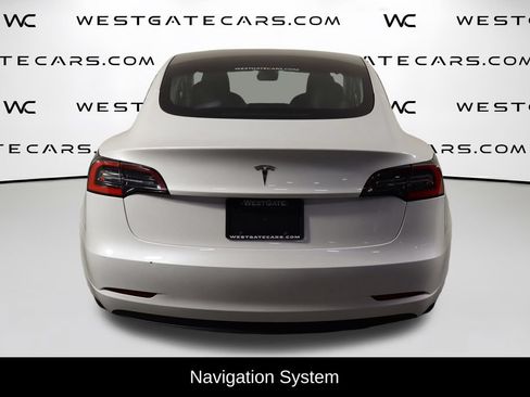 Used 2023 Tesla Model 3 Standard Range RWD image 4