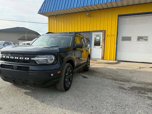 Used 2023 Ford Bronco Sport Outer Banks w/ Tech Package AWD/4WD image 1