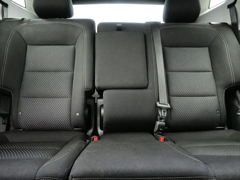 Used 2022 GMC Terrain SLE w/ Driver Convenience Package image 16