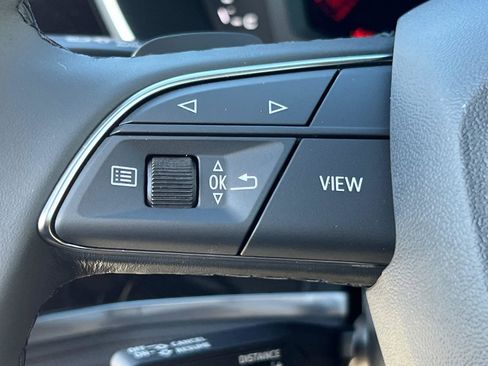 New 2025 Audi Q3 2.0T Premium image 18