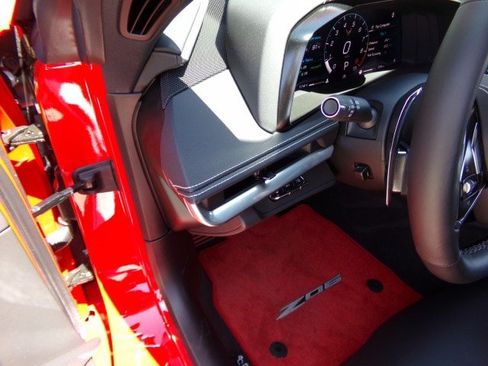 Used 2025 Chevrolet Corvette Z06 w/ Battery Protection Package RWD image 21