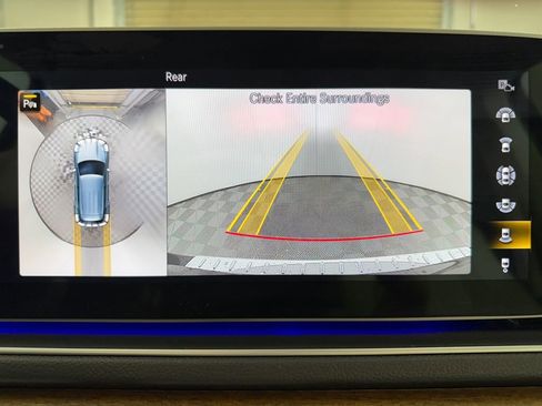 Used 2022 Mercedes-Benz GLE 350 4MATIC image 15