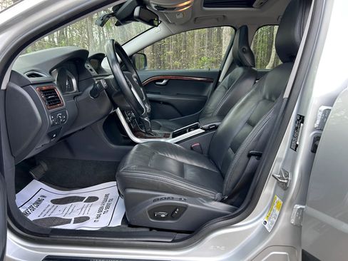 Used 2014 Volvo XC70 T6 image 23