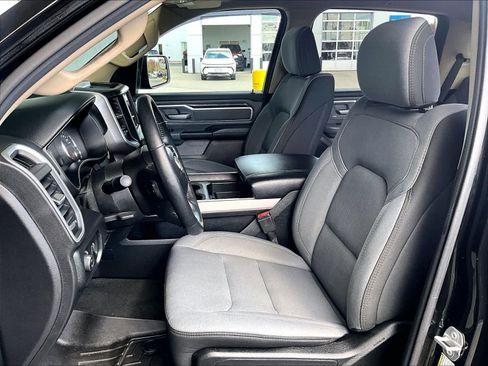 Used 2020 RAM 1500 Big Horn AWD/4WD image 10