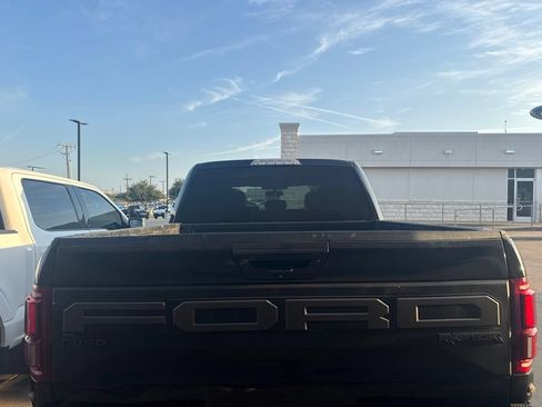 Used 2019 Ford F150 Raptor w/ Equipment Group 802A Luxury AWD/4WD image 6