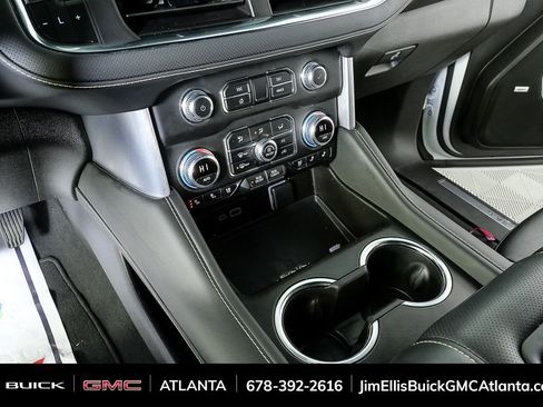 Certified 2023 GMC Yukon SLT image 19