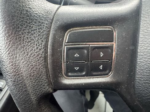 Used 2013 RAM 1500 ST w/ SXT Appearance Group image 17