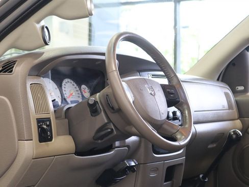 Used 2005 Dodge Ram 2500 Truck SLT w/ Quad Cab Big Horn Value Group AWD/4WD image 74