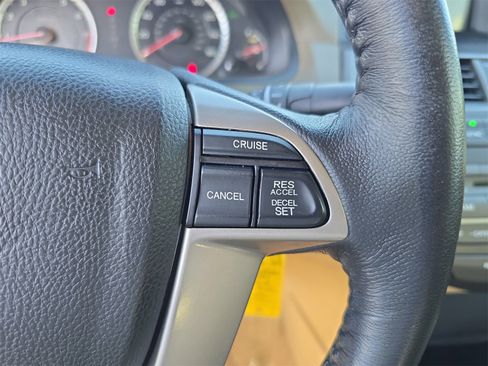 Used 2010 Honda Accord EX-L image 23