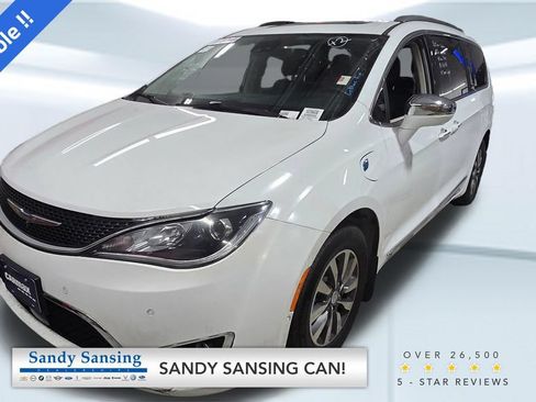 Used 2020 Chrysler Pacifica Limited w/ Advanced Safetytec Group FWD image 1