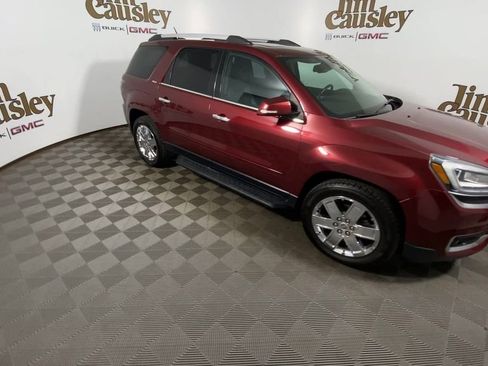 Used 2017 GMC Acadia Limited SLT image 2