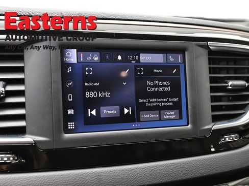 Used 2022 Chrysler Voyager LX FWD image 19