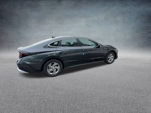 Used 2026 Hyundai Sonata SE FWD image 26