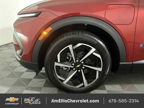 New 2026 Chevrolet Equinox EV LT image 61