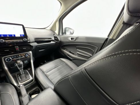 Certified 2021 Ford EcoSport Titanium image 5