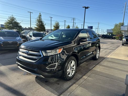 Used 2018 Ford Edge SEL w/ Equipment Group 201A AWD/4WD image 7