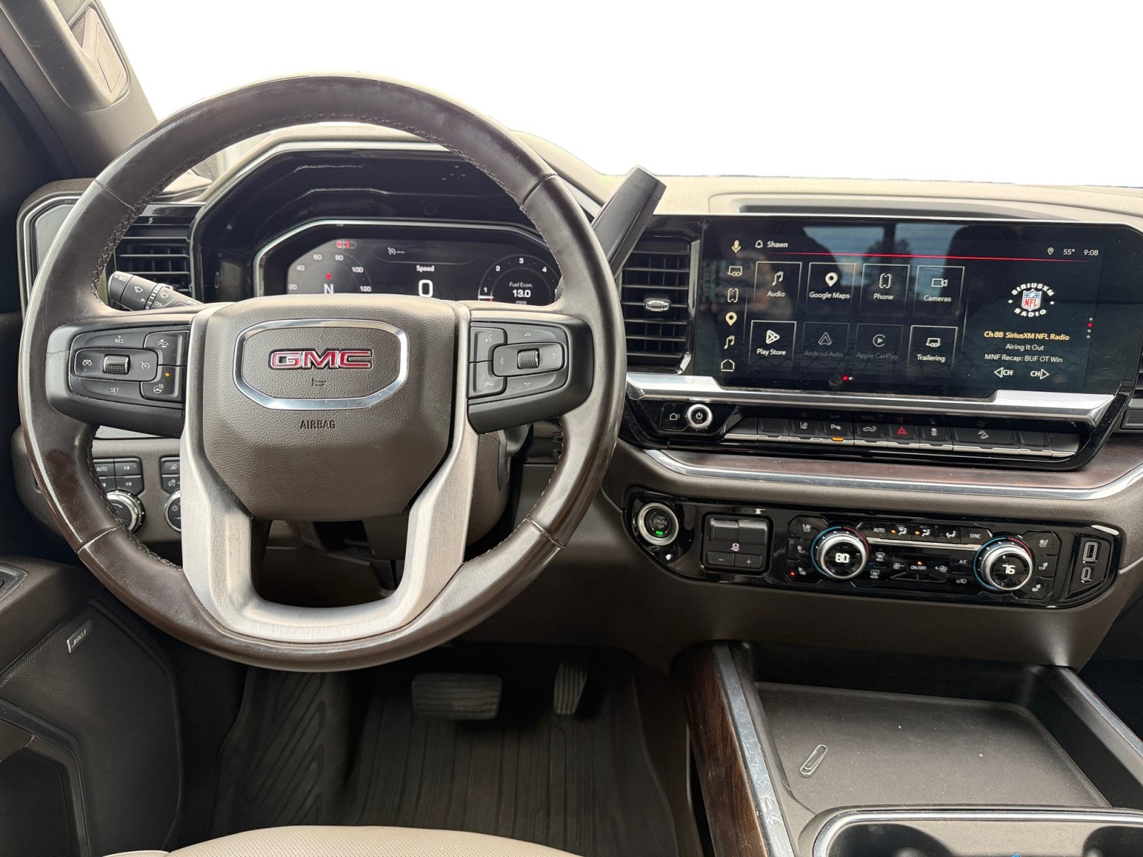 Used 2024 GMC Sierra 2500 SLT w/ SLT Premium Package AWD/4WD image 11